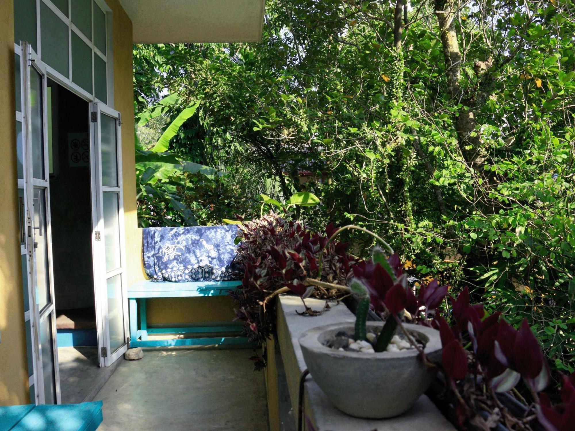 Cycling Backpacker Hostel & Cafe อูนาวาตูนา ภายนอก รูปภาพ